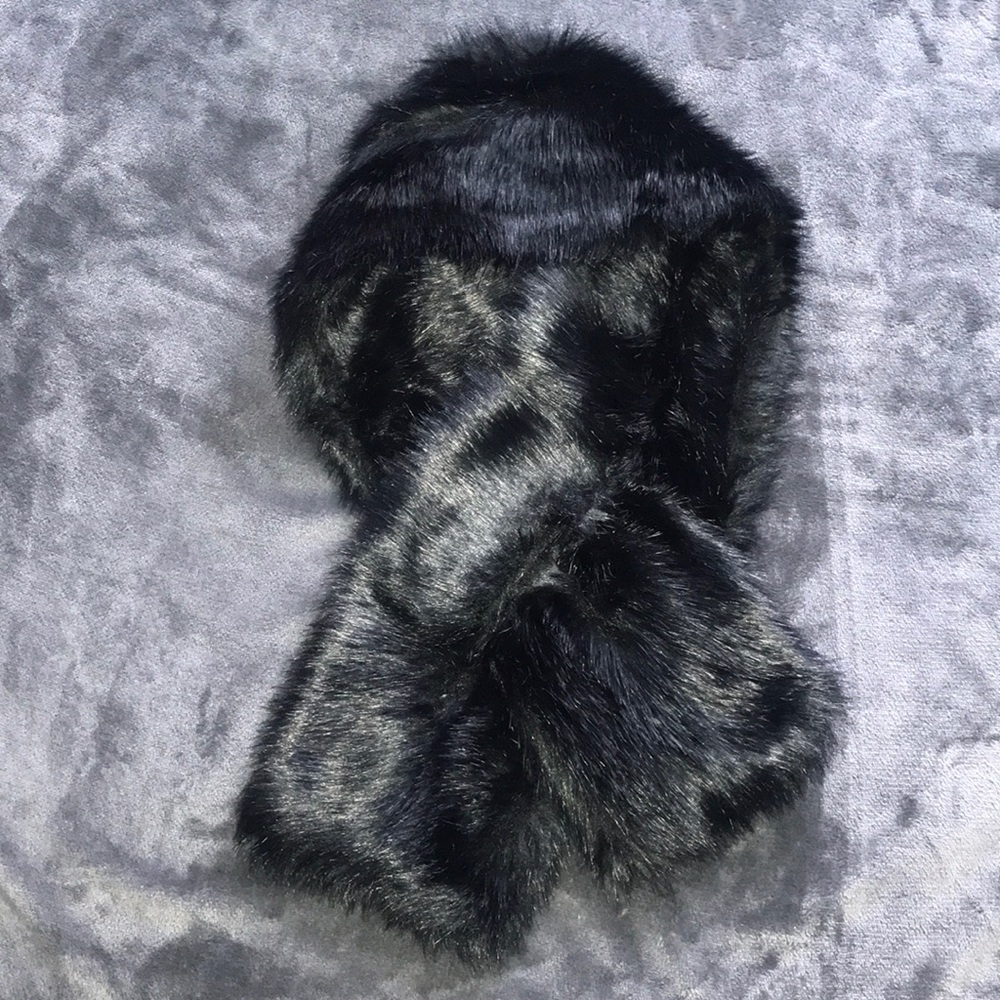 Faux Fur Scarf
